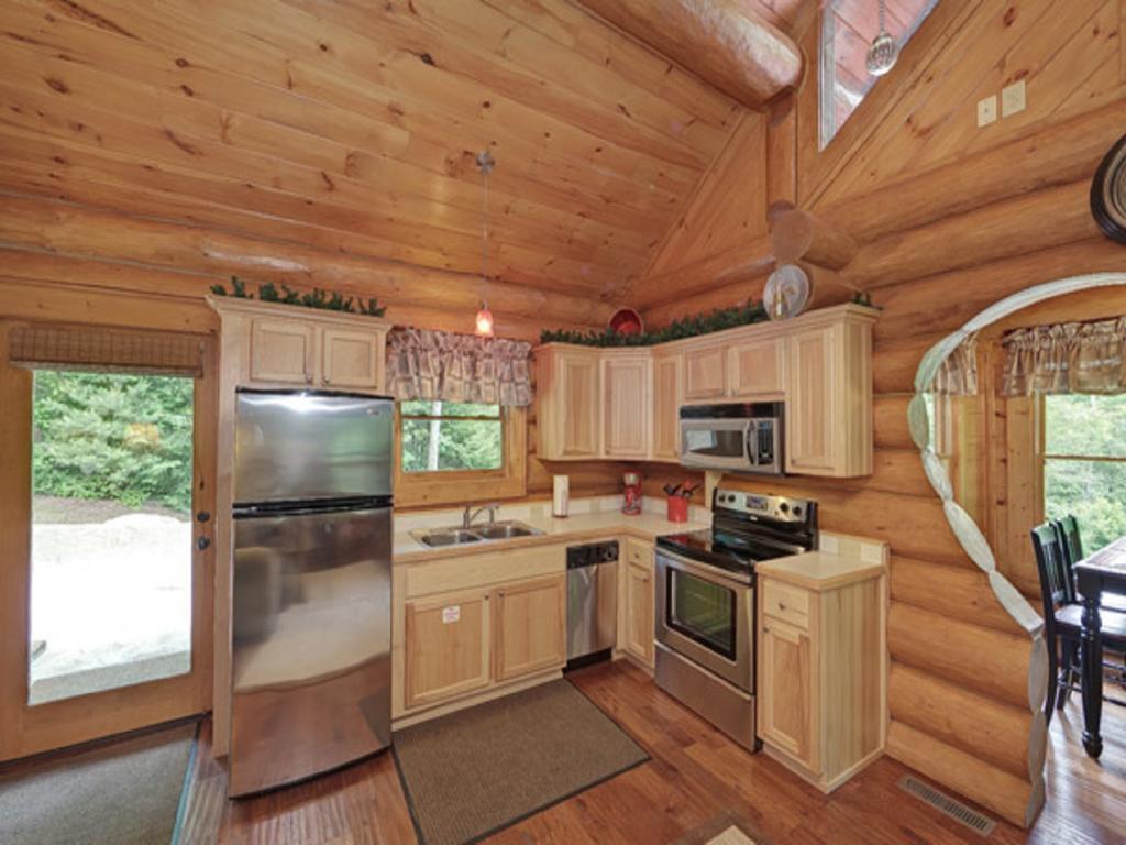 Bearly Lovers Gatlinburg Exterior photo